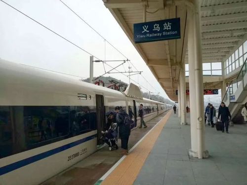 义乌火车站-义乌火车站有轻轨站口吗