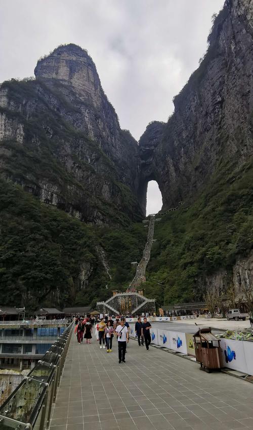 张家界主要景点-张家界主要景点有哪些,天门山